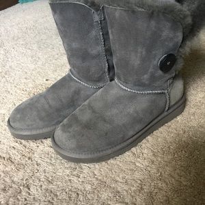 Bailey Button Uggs
