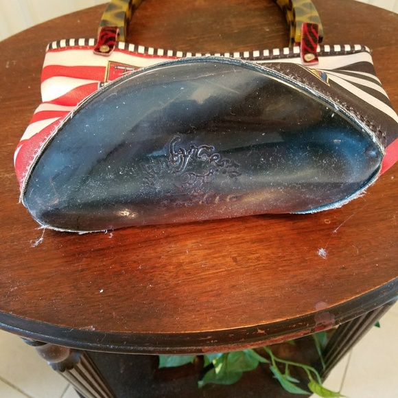 SALE Wendy costa colorful shoe print handbag - Picture 2 of 3