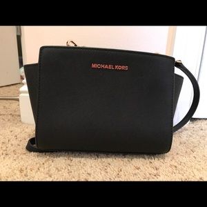 Michael Kors Medium Selma Bag