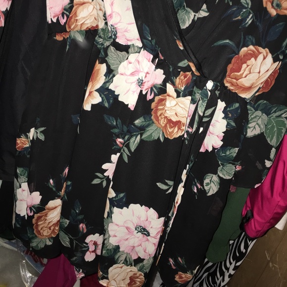 Romper - Picture 4 of 4