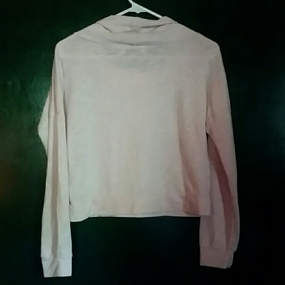 Crop top - Picture 2 of 2
