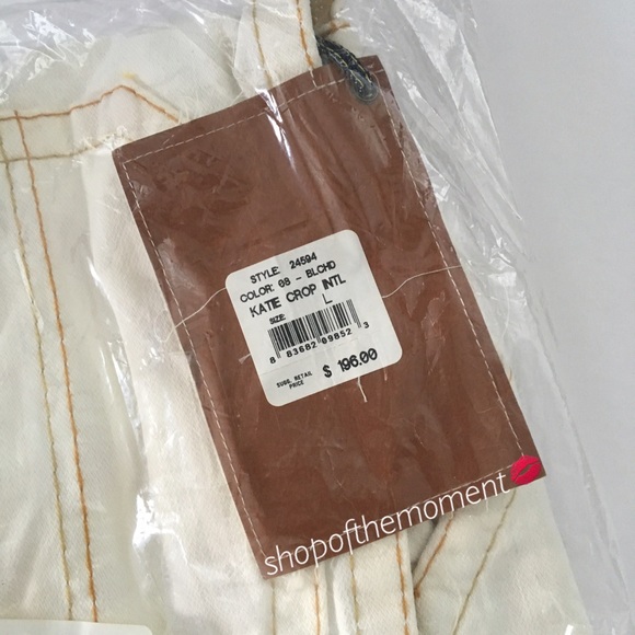 🦄🆕 True Religion ʊ Katie Crop Overalls ʊ - Picture 8 of 8