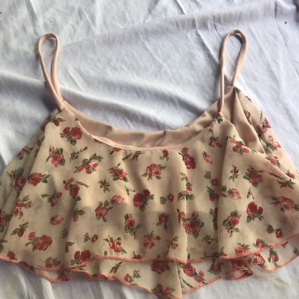 Tobi floral cropped top size S