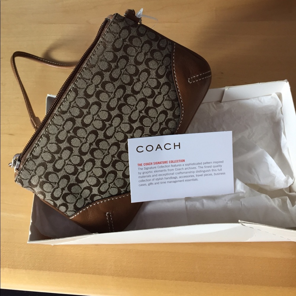 Coach Wristlet never used!