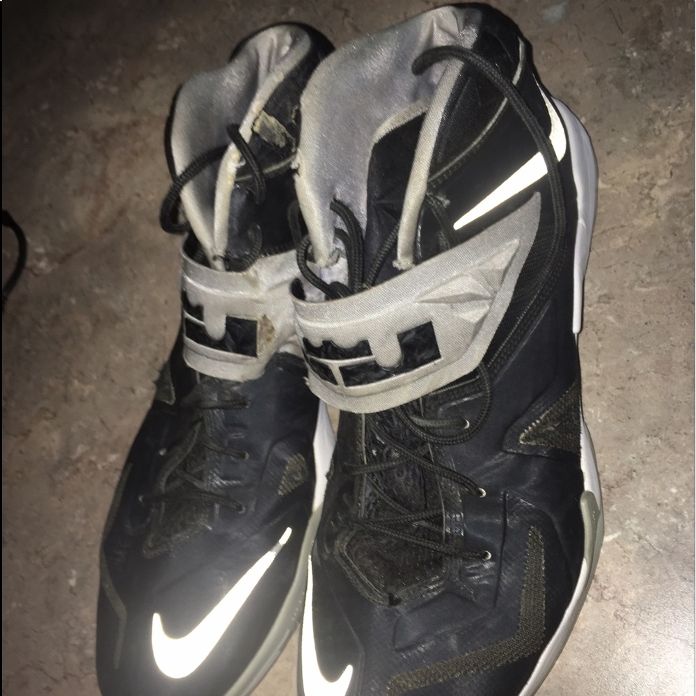 Lebron 7 soldier