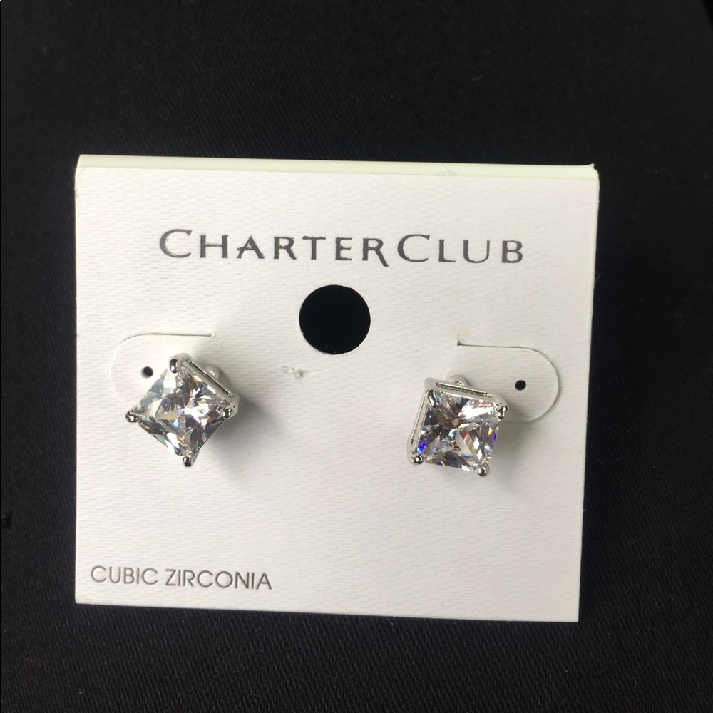 Diamond studs