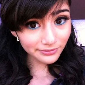 Meet your Posher, Destiny