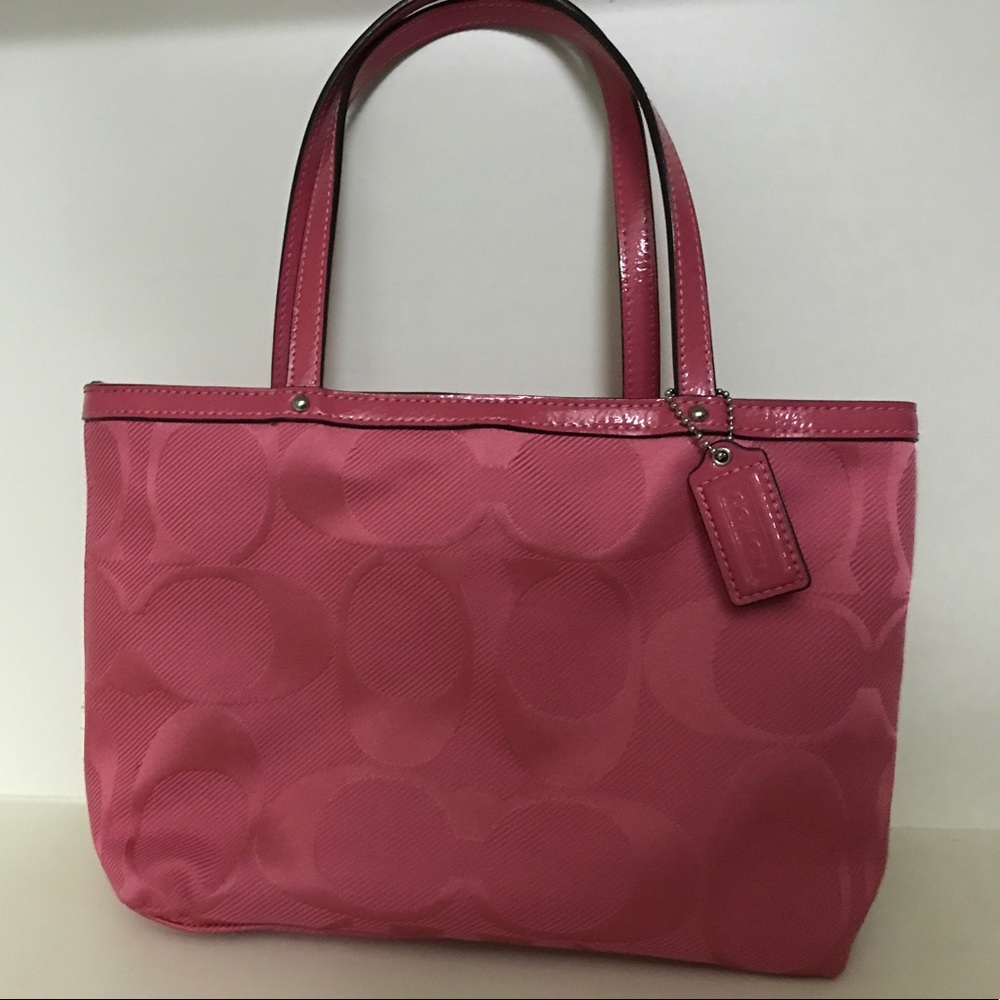 Small Coach Handbag-Pink