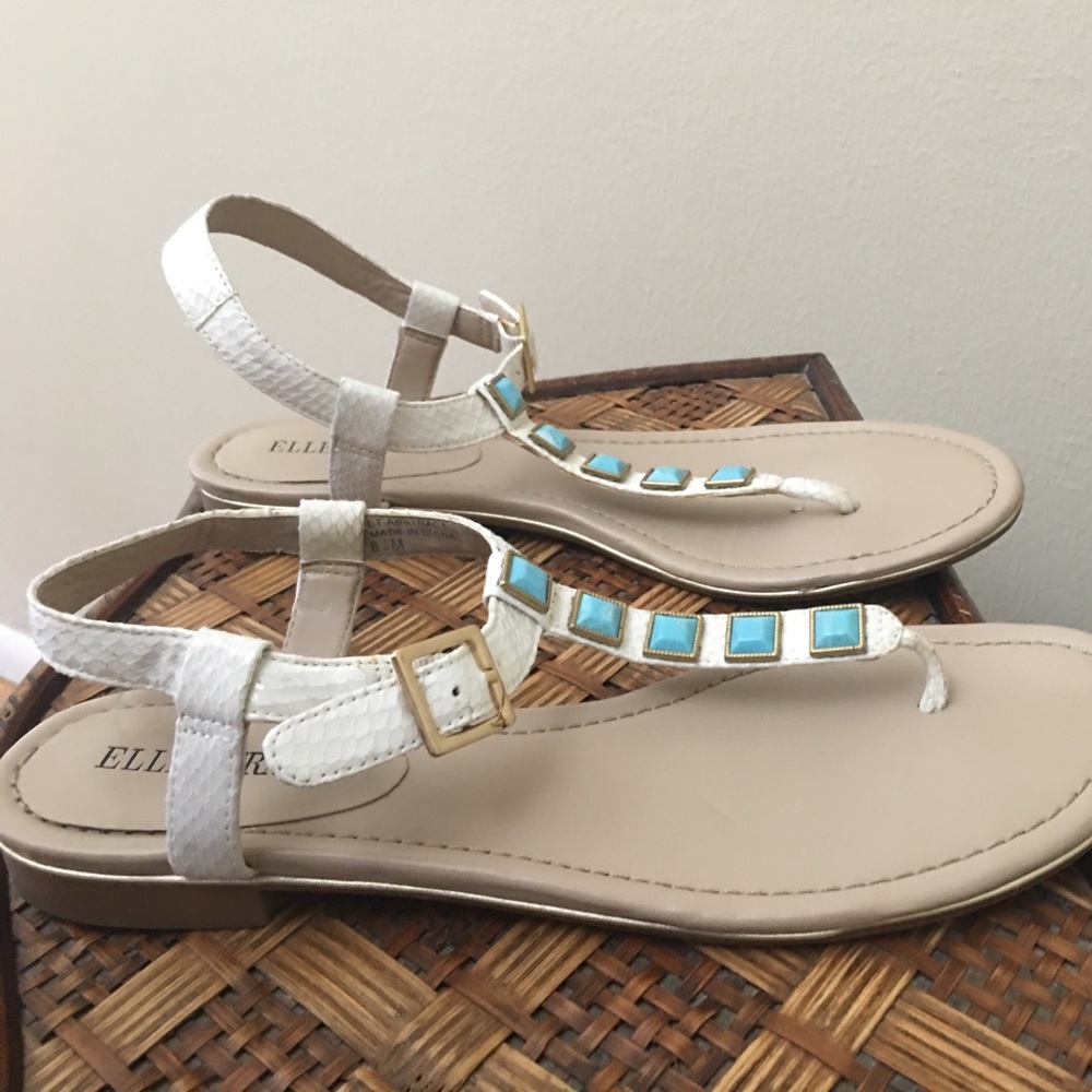 Sandals - Picture 2 of 3
