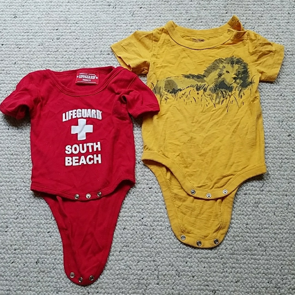 Bundle 18-24mos Onesies.