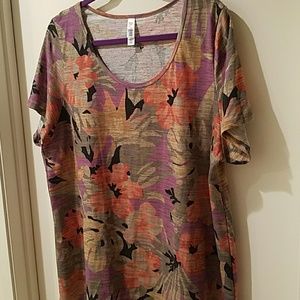 LuLaRoe Classic T