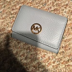 Micheal kors mini wallet