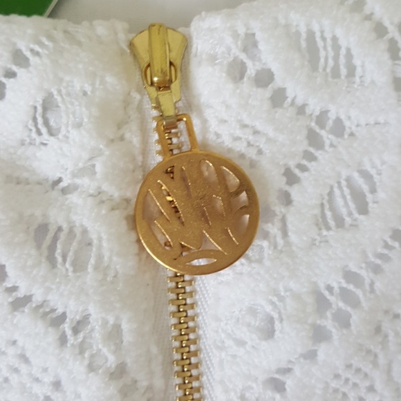 DONATED - Picture 4 of 4