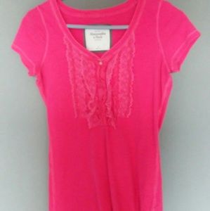 Abercrombie&Fitch Small Tee with lace detail