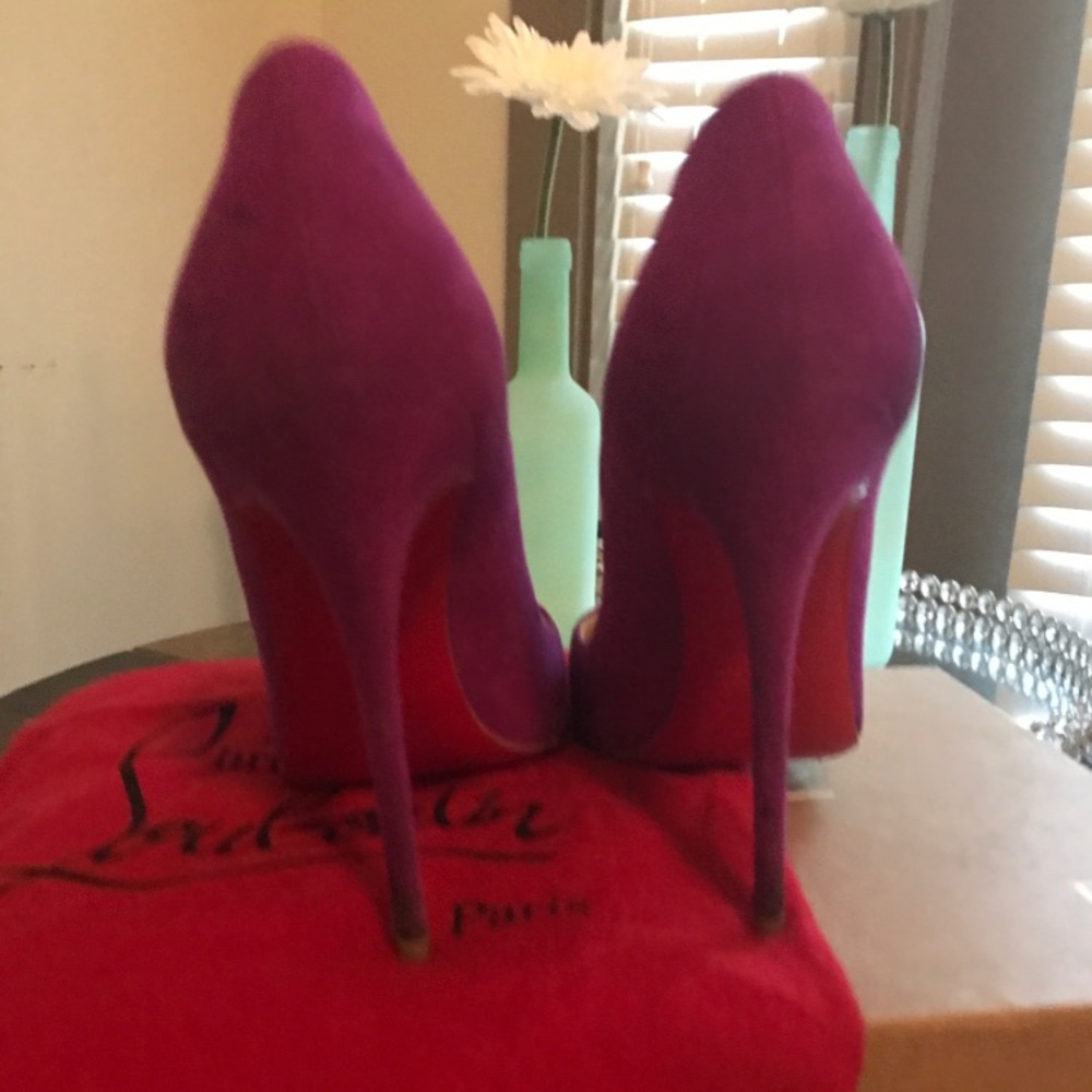 Christian Louboutin suede so Kates