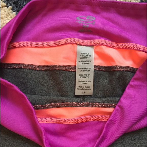 Champion spandex athletic shorts - Picture 2 of 5