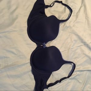 Victoria's Secret body by Victoria bra