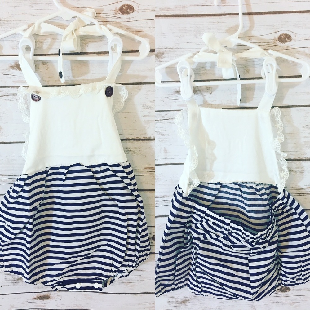 Black & white striped romper XXL  2-3T ⚓️❤️😍