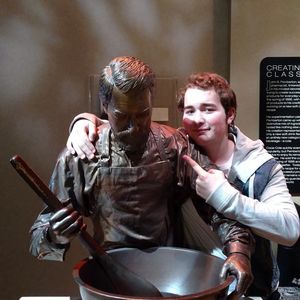 Meet your Posher, Gabriel