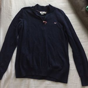 Vineyard vines navy shep shirt!