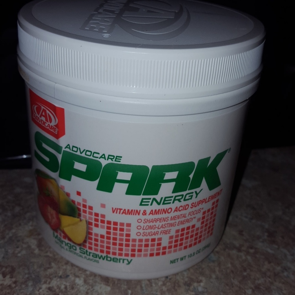 Advocare Spark canister mango strawberry