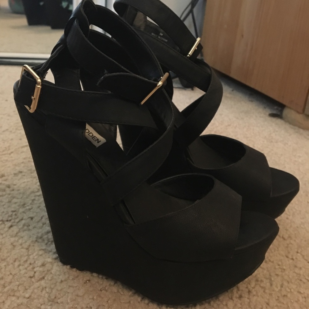 Steve Madden wedge heels