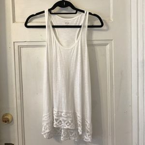 Simple white tank w/lace