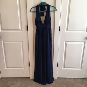 BEAUTIFUL FORMAL GOWN! WORN ONCE