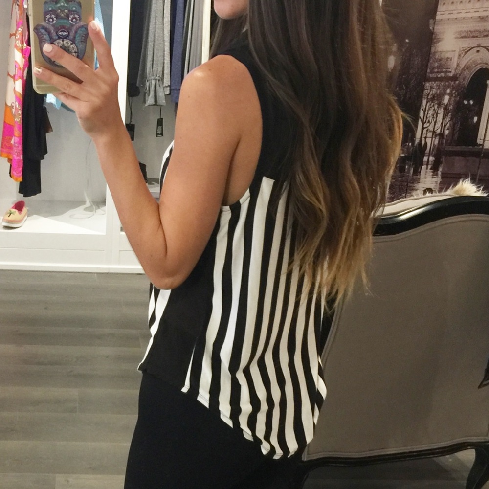 Striped Button Top - Picture 2 of 4
