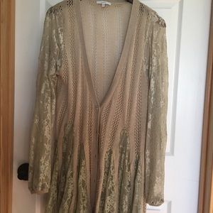 Cute light long Cardigan in beige lace M
