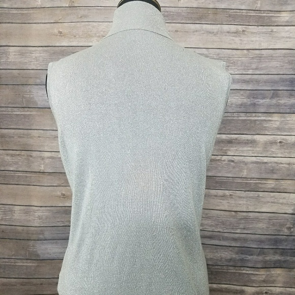 Silver Grey Mock Turtleneck Sleeveless Top - Picture 3 of 6