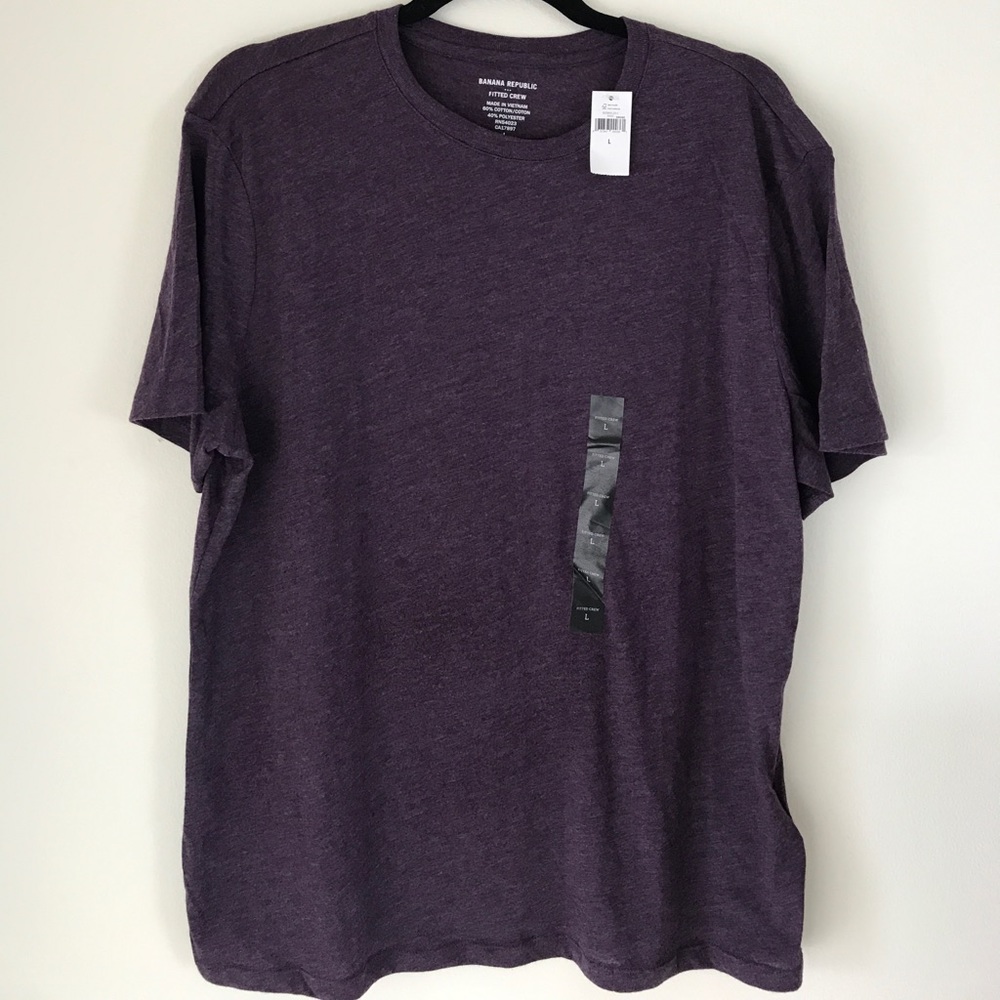 Banana Republic Fitted Crew tee