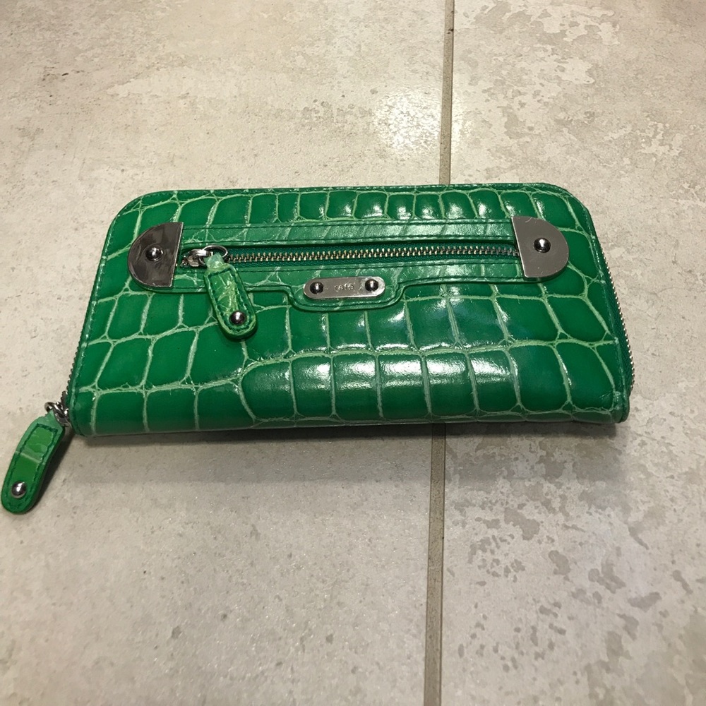 Kelly green, faux gator skin wallet