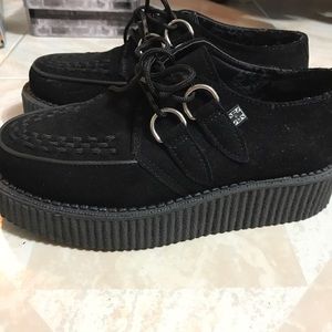 T.U.K WOMEN SZE 5.5 BLACK SUEDE CREEPERS WORN ONCE
