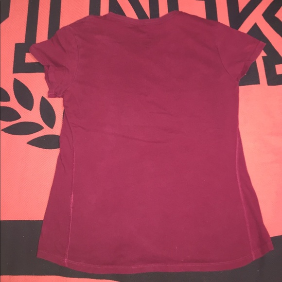 Nike Shirt - Picture 2 of 4