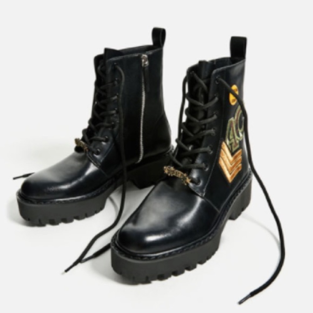 SALE ✨Zara black military boots
