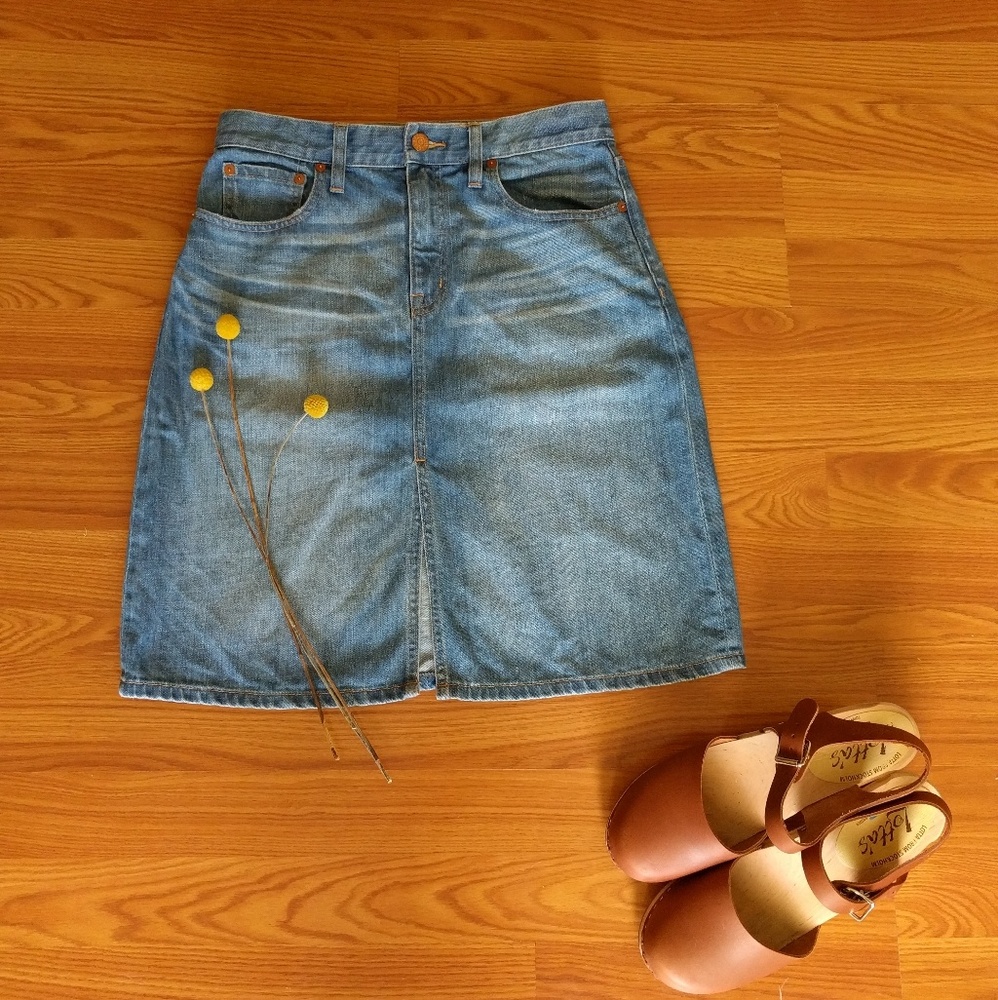 Madewell jean skirt