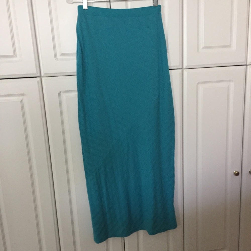 Stem maxi skirt