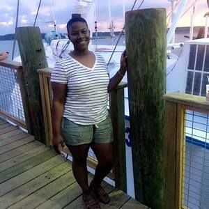 Meet your Posher, Briana