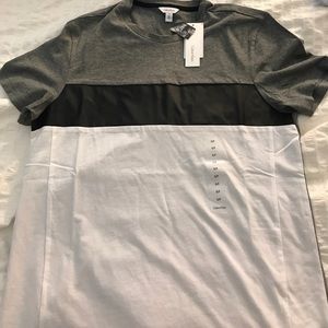 Calvin Klein Tee