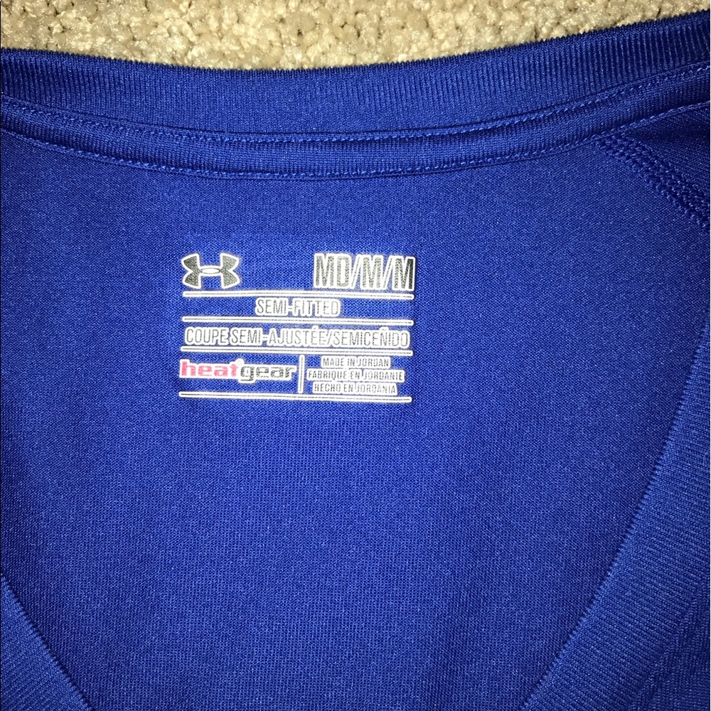 Under armour heat gear semi fitted T-shirt, I am - Picture 3 of 5