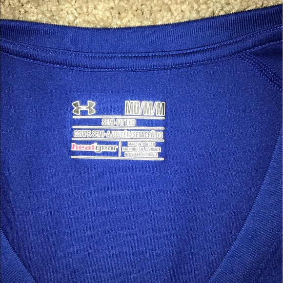 Under armour heat gear semi fitted T-shirt, I am - Picture 3 of 5