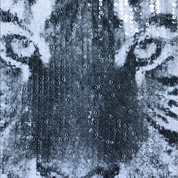 Tiger Tank Top - Picture 3 of 3