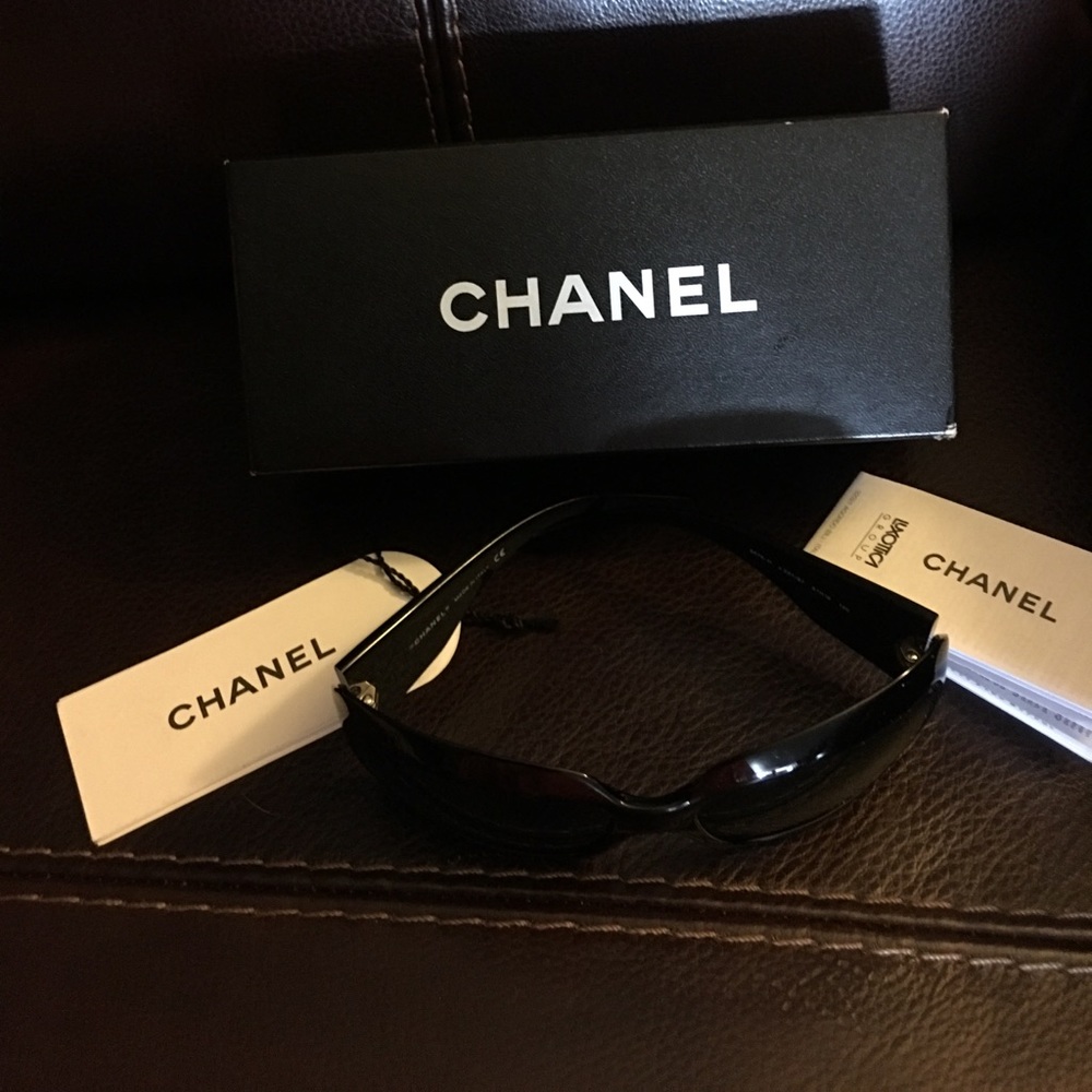 Chanel sunglasses Made in Italy 😍😍😍