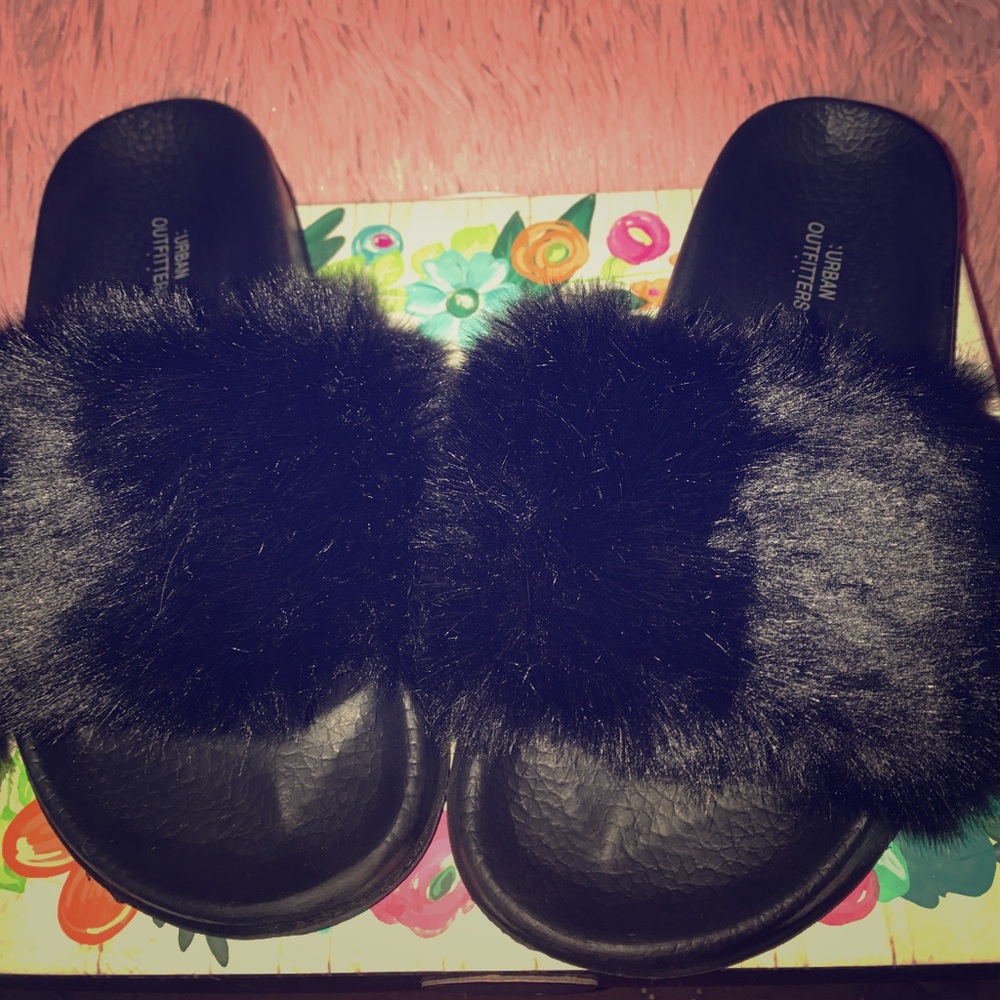Faux Fur Slides