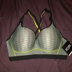 Victorias Secret 36D Incredible Sports Bra Olive