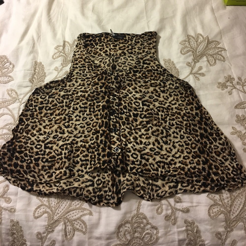 Cute leopard print tank