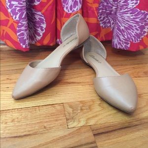 Beautiful faux leather flats