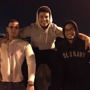 Meet your Posher, Adonys