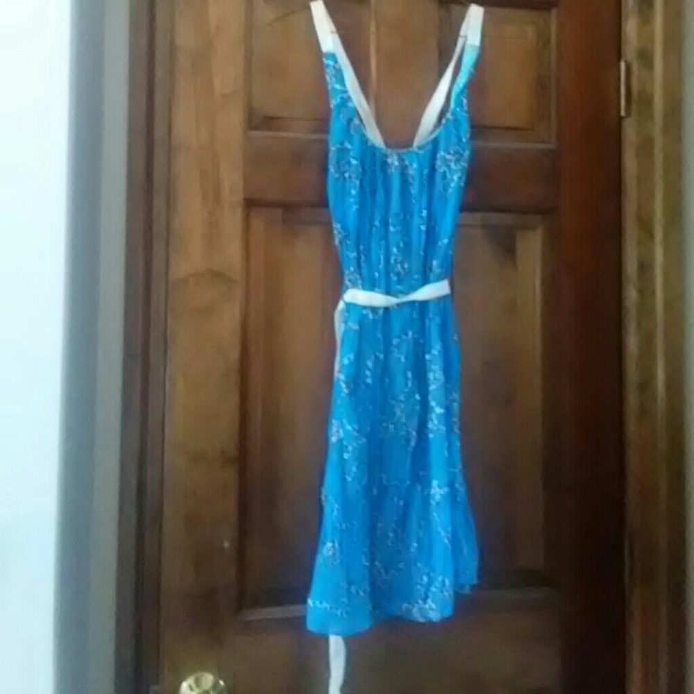 Flowy blue dress
